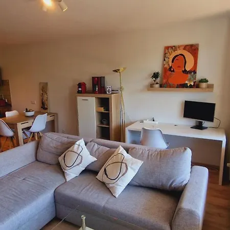 Two-room In A Quiet Area With A Balcony * Hildesheim